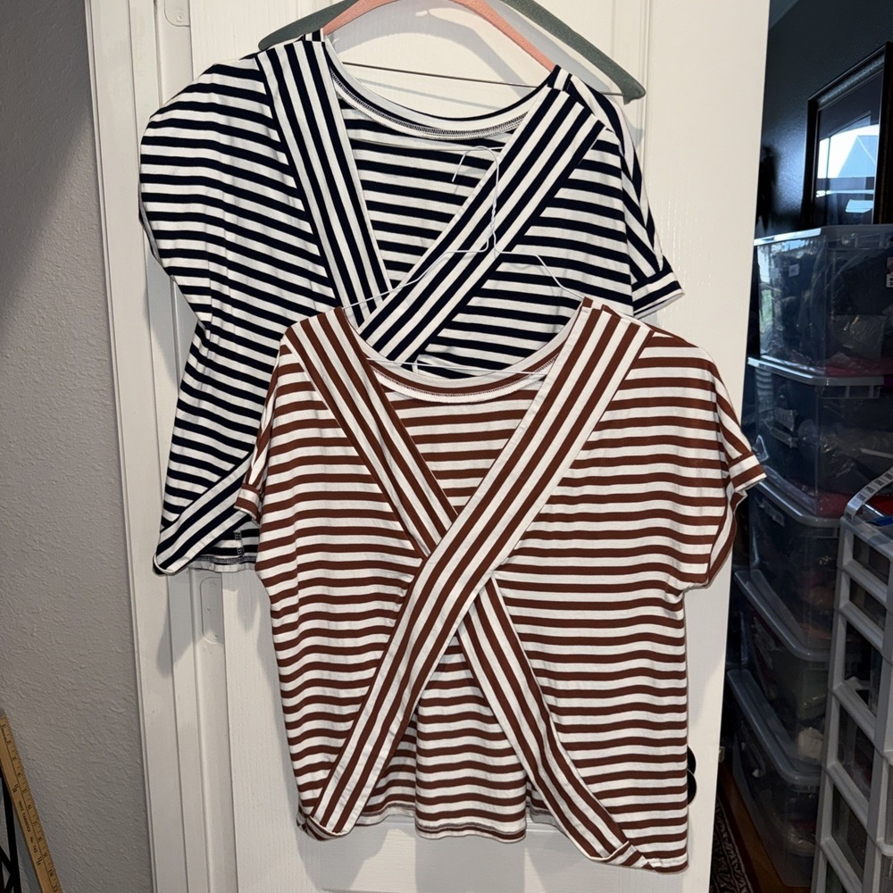 Lily coco Women's Open Back Top Size Large (2) 5551